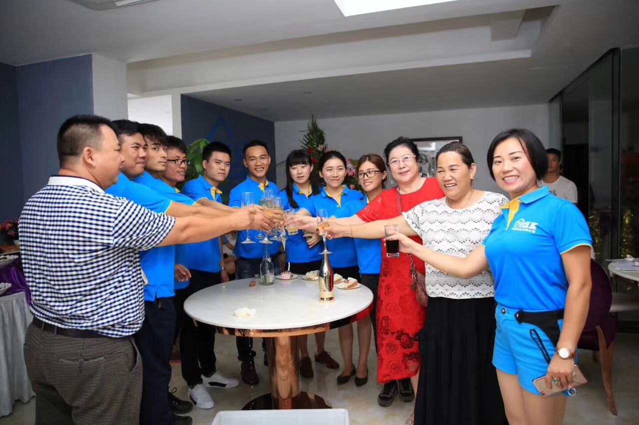 熱烈祝賀創(chuàng)綠家空氣治理海口服務(wù)中心新落成！