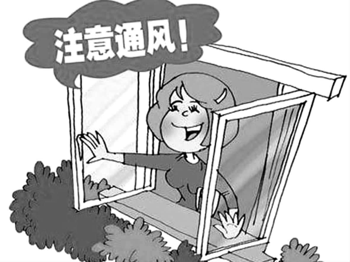 隨著人們對(duì)生活環(huán)境的要求越來(lái)越高，裝飾越來(lái)越復(fù)雜，室內(nèi)裝修污染已成為人們關(guān)注的焦點(diǎn)。近幾年來(lái)，由于裝修污染而引發(fā)各類疾病的案例屢見(jiàn)不鮮。  雖然醫(yī)學(xué)界沒(méi)有對(duì)裝修污染與疾病之間畫(huà)上明確的等號(hào)，但很多專家表示，疾病的成因也許包含多方面因素，然而裝修污染是誘發(fā)各種疾病的禍?zhǔn)?，所以大家一致在關(guān)注新房裝修除甲醛這個(gè)話題，那么在了解新房裝修除甲醛之前我們首先應(yīng)該了解一下室內(nèi)污染物甲醛是如何釋放的？   通常來(lái)說(shuō)室內(nèi)污染物甲醛是以三種形式存在的：   游離懸浮狀態(tài)        這種狀態(tài)通過(guò)累積的方法，當(dāng)達(dá)到一定的濃度，就會(huì)對(duì)我們的身體構(gòu)成危害，但是只要開(kāi)窗通風(fēng)，在空氣對(duì)流的情況下，很快就會(huì)吹出室內(nèi)。   吸附狀態(tài)       甲醛通過(guò)污染源的釋放被墻面、家具、布藝沙發(fā)、窗簾等室內(nèi)物品所吸附而滯留于室內(nèi)，這種吸附狀態(tài)經(jīng)過(guò)積累到一定的程度，就會(huì)向外釋放，我們通過(guò)呼吸進(jìn)入身體內(nèi)。簡(jiǎn)單的通風(fēng)是無(wú)法排出室外的。        甲醛在這種狀態(tài)下，最不易被察覺(jué)，因?yàn)樵诩兹┑奈綘顟B(tài)下，會(huì)滯留在室內(nèi)的各處，即便是用空氣凈化器或吸附材料礦晶、活性炭也無(wú)法排除它。  結(jié)合狀態(tài)        甲醛以脲醛樹(shù)脂膠的形式存在于人造板內(nèi)，反應(yīng)充分時(shí)甲醛與尿素的化學(xué)分子鏈?zhǔn)蔷o密的結(jié)合在一起的，但是在室內(nèi)，隨著溫度的升高，濕度的加大或遇有酸性的氣體時(shí)（因脲醛樹(shù)脂膠是在酸性條件下生成的）部分已固化的樹(shù)脂膠在此條件下發(fā)生水解反應(yīng)而斷裂，順著板材的毛細(xì)通道而向室內(nèi)釋放甲醛。這一過(guò)程將視環(huán)境的變化，長(zhǎng)達(dá)3-15年不等。吸附狀態(tài)和結(jié)合狀態(tài)的甲醛只能靠專業(yè)治理公司進(jìn)行甲醛的檢測(cè)和除甲醛。