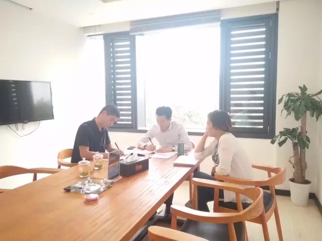 熱烈祝賀哈密伊州王總簽約創(chuàng)綠家！