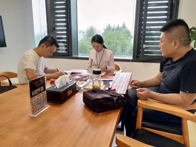 熱烈祝賀泰州姜堰李總、王總簽約創(chuàng)綠家！