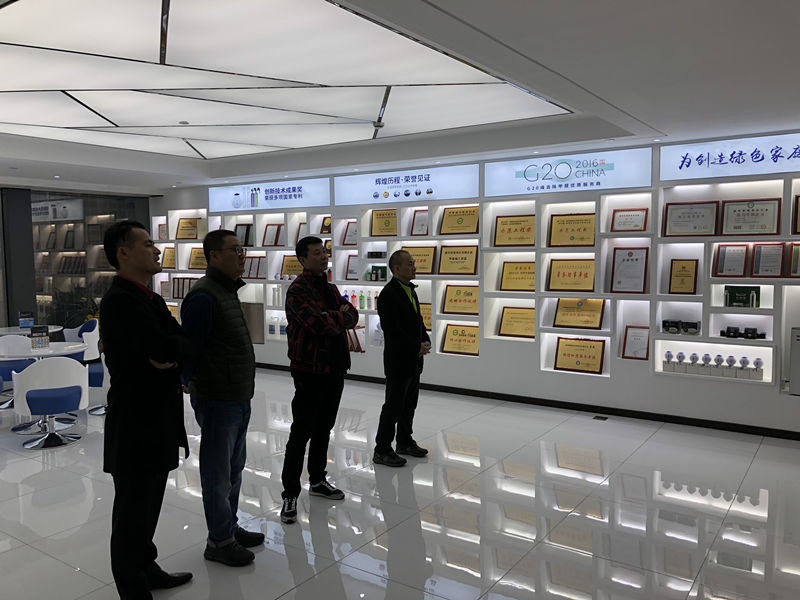 中國室內(nèi)環(huán)境凈化治理行業(yè)第四次發(fā)展研討會(huì)圓滿結(jié)束！