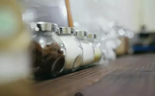 21天3000元重裝出租屋 除甲醛莫忘記！