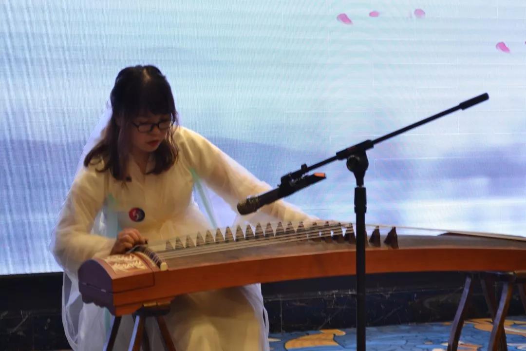 創(chuàng)綠家環(huán)保2018年中工作會議暨5周年慶典圓滿結(jié)束！