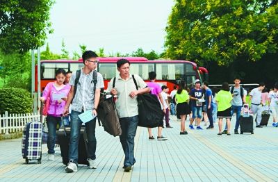 給家人***的禮物，不止是陪伴，還有室內(nèi)空氣健康！