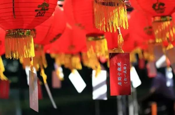 創(chuàng)綠家環(huán)保恭祝大家元宵快樂，幸福美滿！