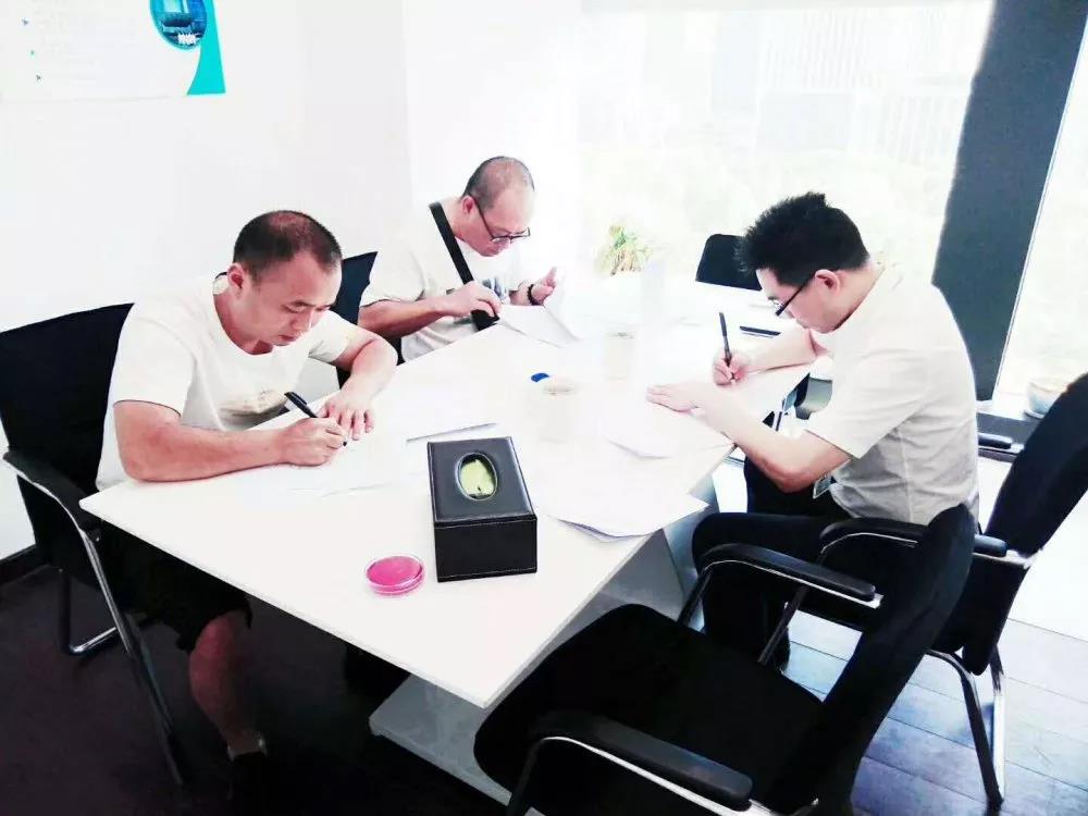 熱烈祝賀曾總簽約創(chuàng)綠家江西省贛州市縣級代理！