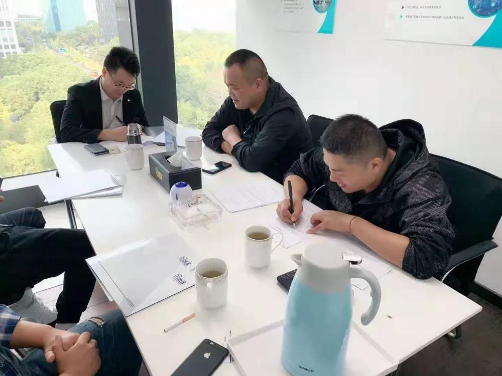 熱烈祝賀張總簽約創(chuàng)綠家浙江省嘉興市縣級代理！