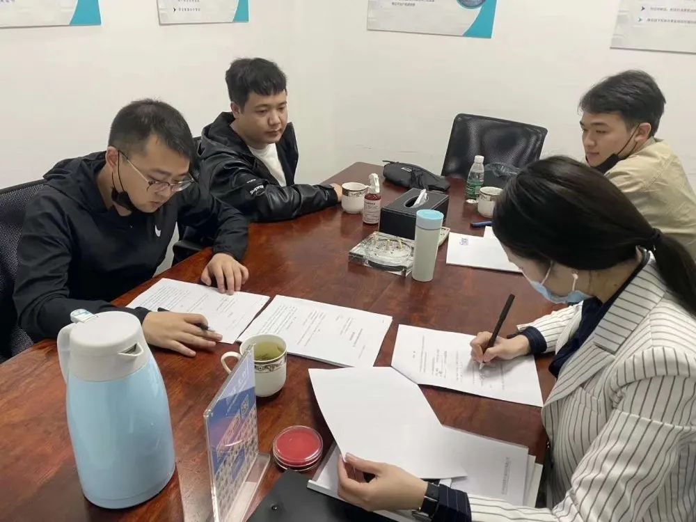 熱烈祝賀譚總石總簽約創(chuàng)綠家湖北省恩施州縣級(jí)代理！