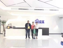 熱烈祝賀米總一家簽約創(chuàng)綠家泰安市區(qū)級代理！