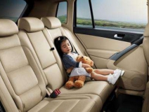 車內(nèi)空氣凈化價(jià)格是多少？