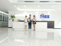 熱烈祝賀段總夫婦簽約創(chuàng)綠家宜昌市區(qū)級代理！