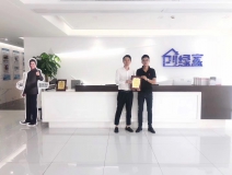 熱烈祝賀羅總簽約創(chuàng)綠家成都市區(qū)級代理！
